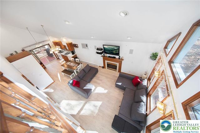 2211 Apley Court, Lehman Twp, PA 18324