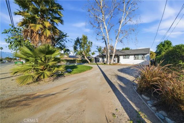 4221 Hillside Avenue, Norco, CA 92860