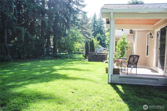 17247 154th Avenue SE, Yelm, WA 98597