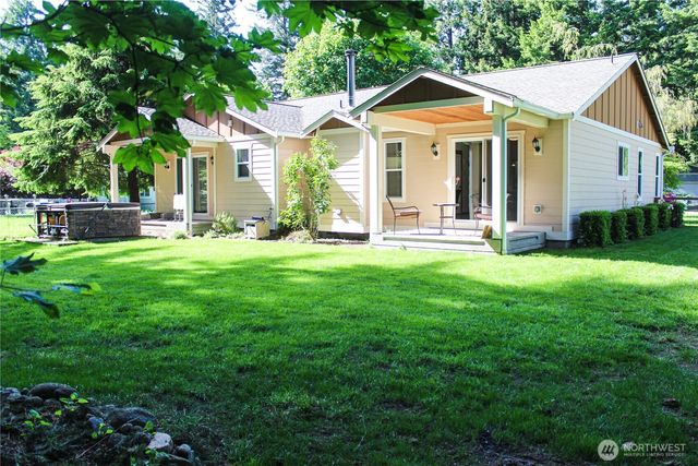 17247 154th Avenue SE, Yelm, WA 98597
