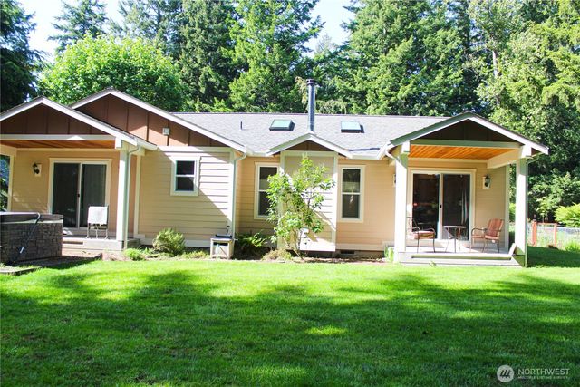 17247 154th Avenue SE, Yelm, WA 98597