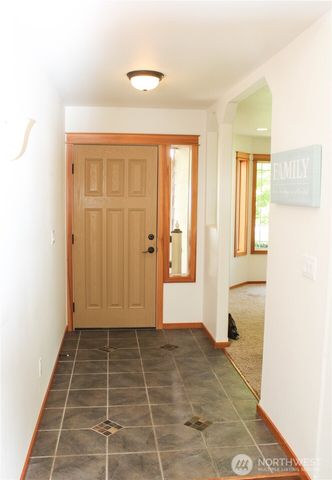 17247 154th Avenue SE, Yelm, WA 98597