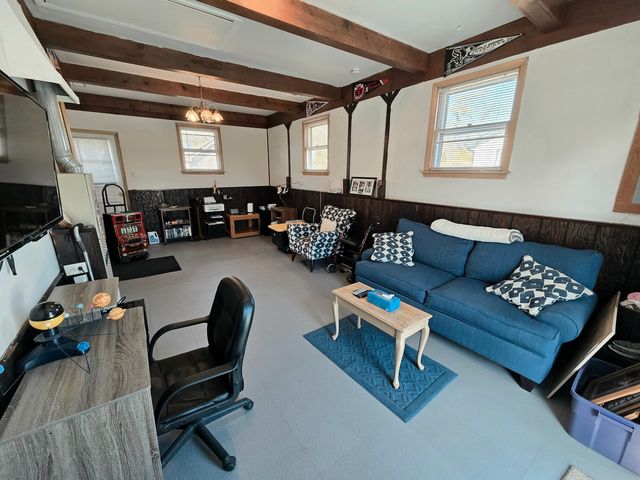 10620 S 86th Avenue, Palos Hills, IL 60465