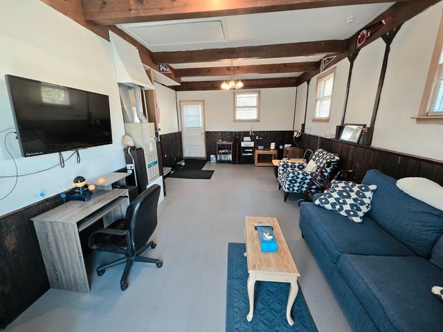 10620 S 86th Avenue, Palos Hills, IL 60465