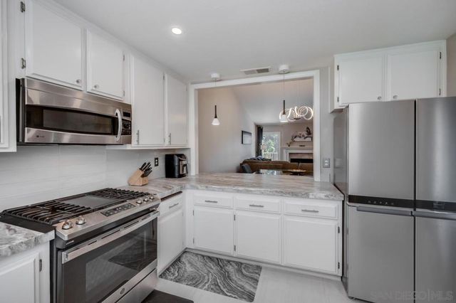 1768 Pala Lake Dr, Fallbrook, CA 92028