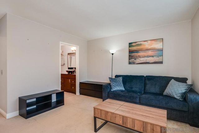 1768 Pala Lake Dr, Fallbrook, CA 92028