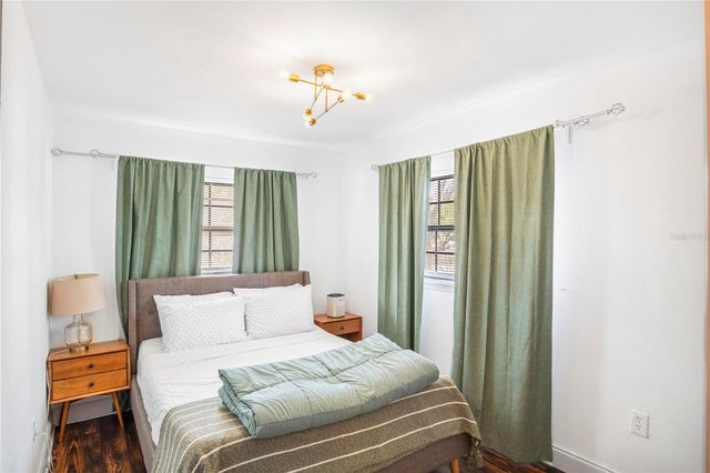 2077 FLORADELL PLACE, Orlando, FL 32808