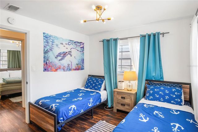 2077 FLORADELL PLACE, Orlando, FL 32808