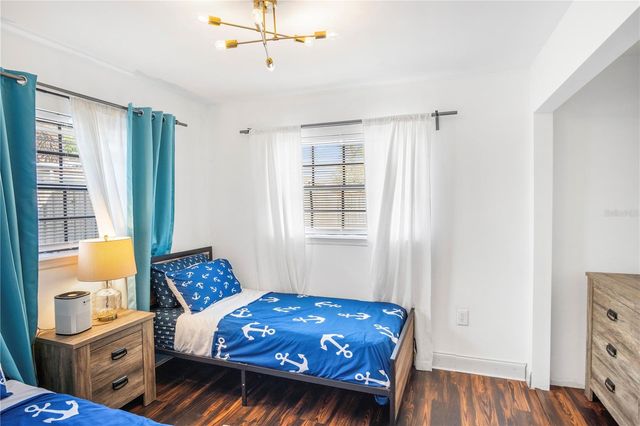 2077 FLORADELL PLACE, Orlando, FL 32808