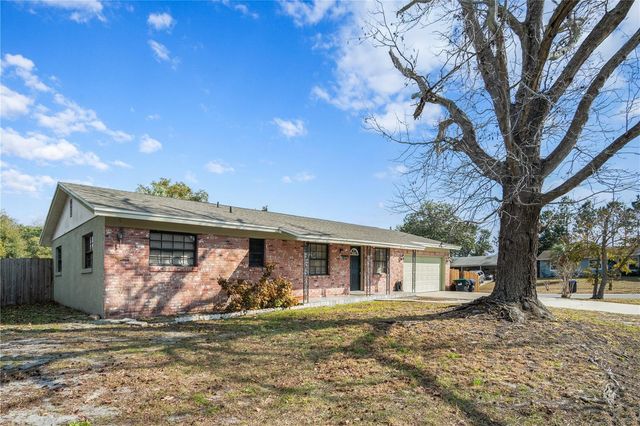 2077 FLORADELL PLACE, Orlando, FL 32808