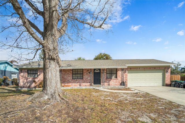 2077 FLORADELL PLACE, Orlando, FL 32808