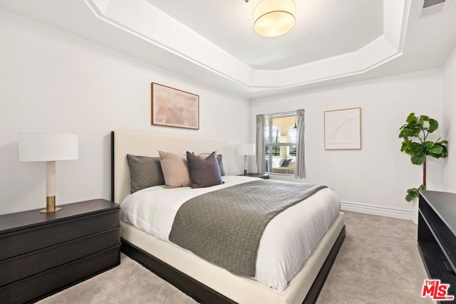 10364 Almayo Avenue 303, Los Angeles, CA 90064