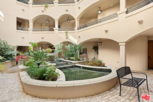 10364 Almayo Avenue 303, Los Angeles, CA 90064