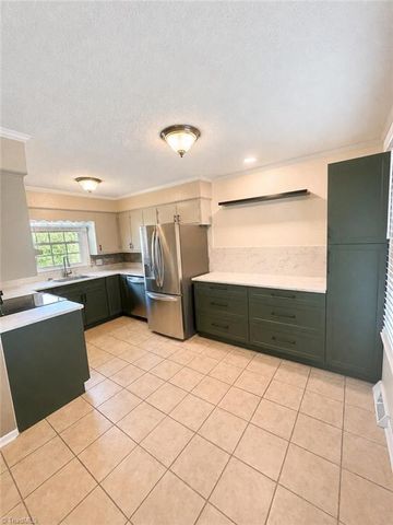 534 Friendly Grove Church Road, Millers Creek, NC 28857