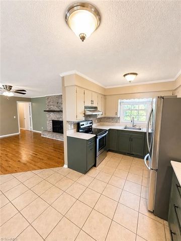 534 Friendly Grove Church Road, Millers Creek, NC 28857