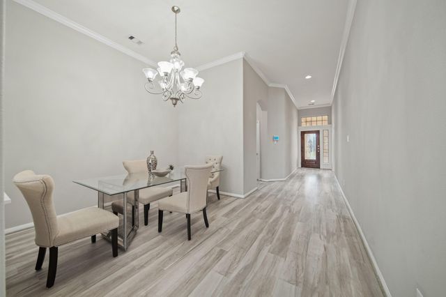 12607 Colonial Glen Court, Pearland, TX 77584