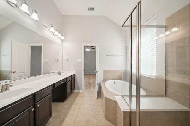 12607 Colonial Glen Court, Pearland, TX 77584