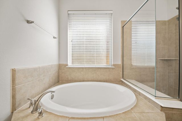 12607 Colonial Glen Court, Pearland, TX 77584