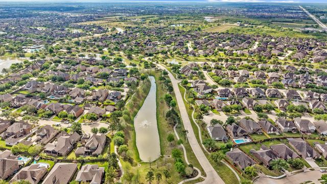 12607 Colonial Glen Court, Pearland, TX 77584