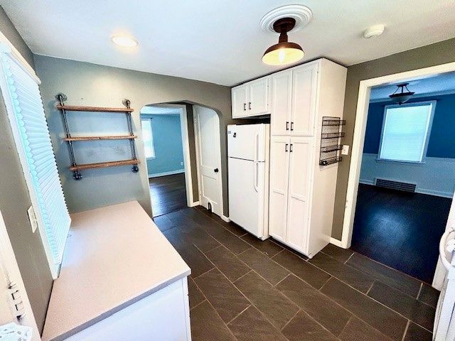 249 Maryland Dr, Shaler, PA 15116