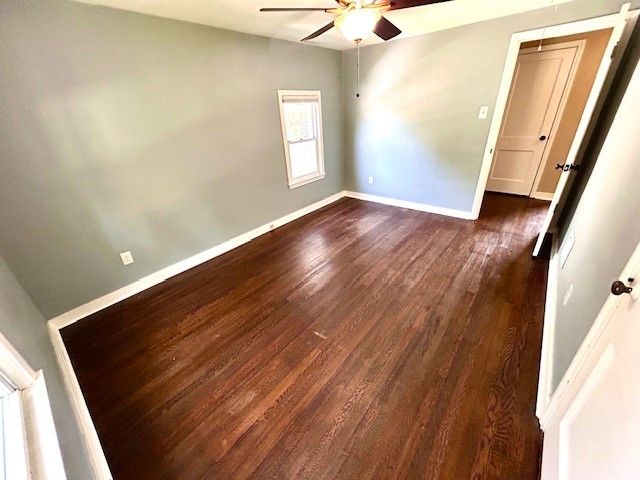 249 Maryland Dr, Shaler, PA 15116