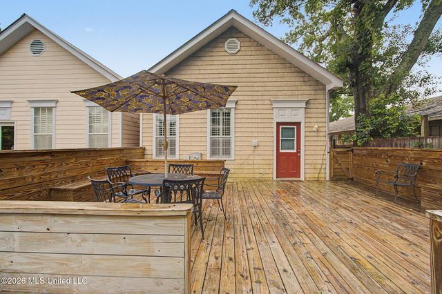 1620 2nd Street, Gulfport, MS 39501
