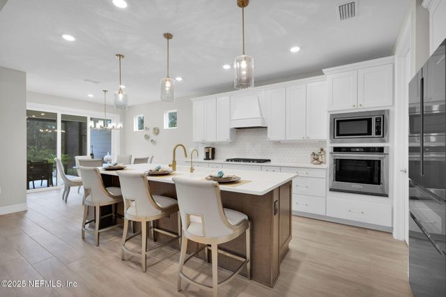 576 TIMBER LIGHT Trail, Ponte Vedra, FL 32081