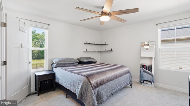 7258 PARCHMENT CIR, Ruther Glen, VA 22546