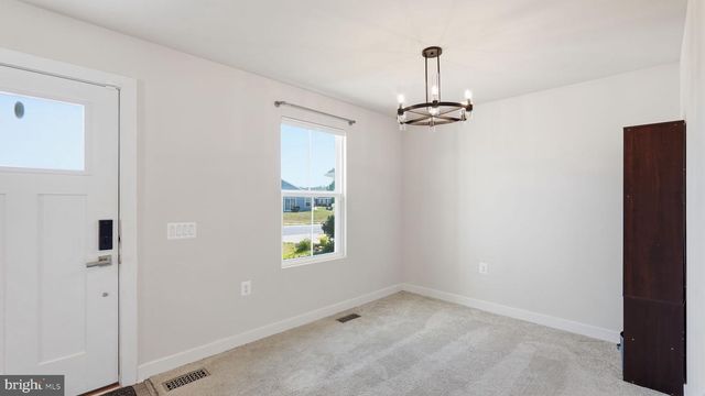 7258 PARCHMENT CIR, Ruther Glen, VA 22546