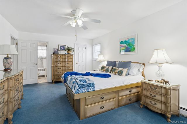 44 Wallace Drive, Plainview, NY 11803