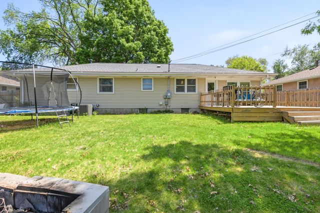 3217 Welcome Avenue N, Crystal, MN 55422