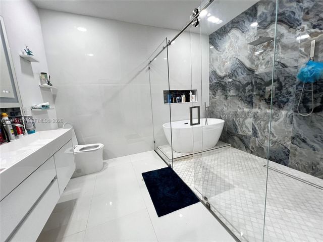 748 NE 34th Ave 748, Homestead, FL 33033