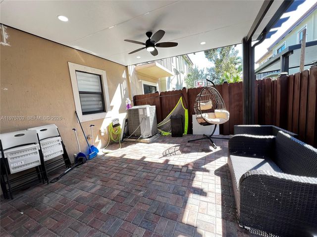 748 NE 34th Ave 748, Homestead, FL 33033