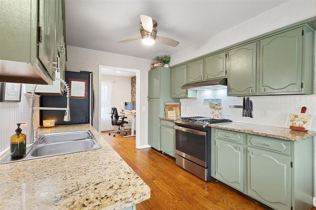 623 Greenbriar Avenue, Edmond, OK 73034