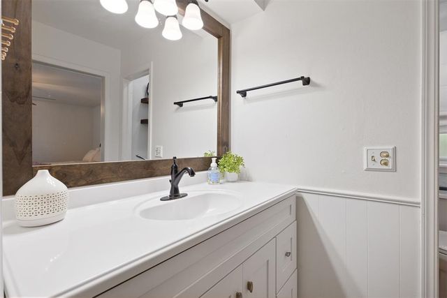 623 Greenbriar Avenue, Edmond, OK 73034