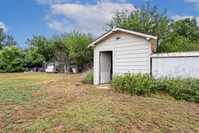623 Greenbriar Avenue, Edmond, OK 73034