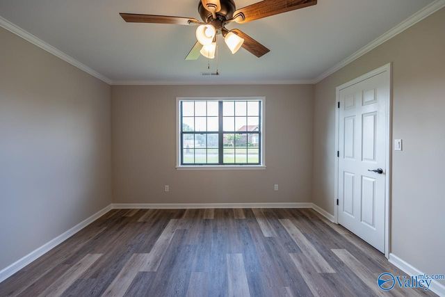 15424 Clodessa Drive, Athens, AL 35611
