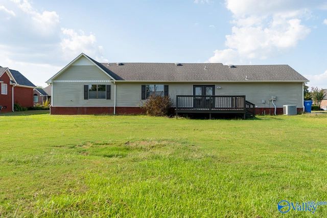 15424 Clodessa Drive, Athens, AL 35611