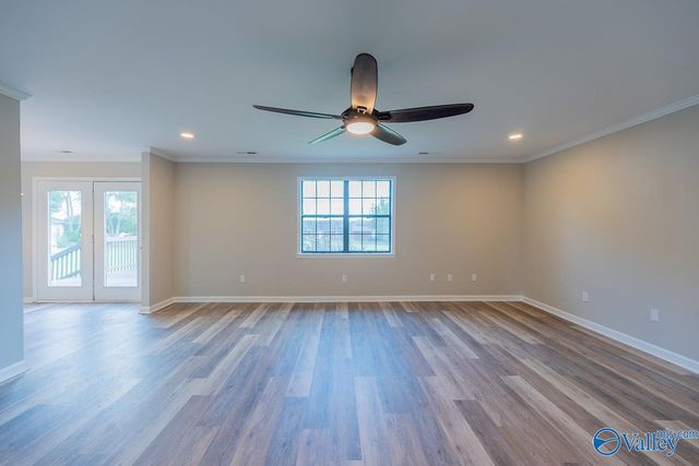 15424 Clodessa Drive, Athens, AL 35611