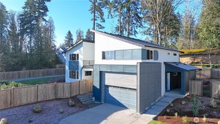36521 3rd Ave SW #4, Federal Way, WA 98023