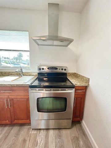 2844 Crosley Drive E C, West Palm Beach, FL 33415