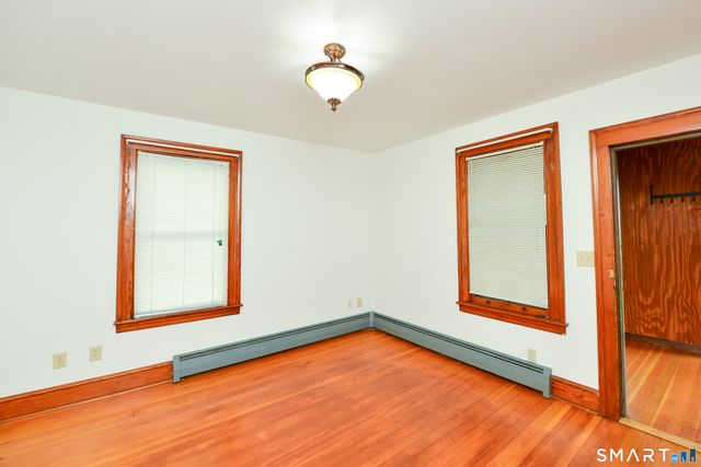 33 Zipp Avenue, Bristol, CT 06010