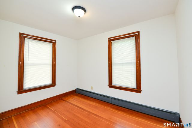 33 Zipp Avenue, Bristol, CT 06010