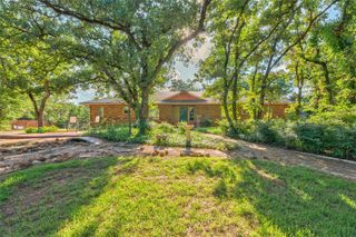 6405 Hidden Hills Drive, Edmond, OK 73034