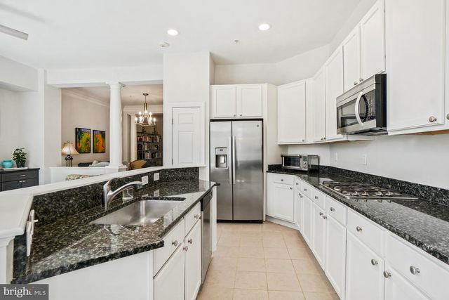 714 RIDGEMONT AVE, Rockville, MD 20850