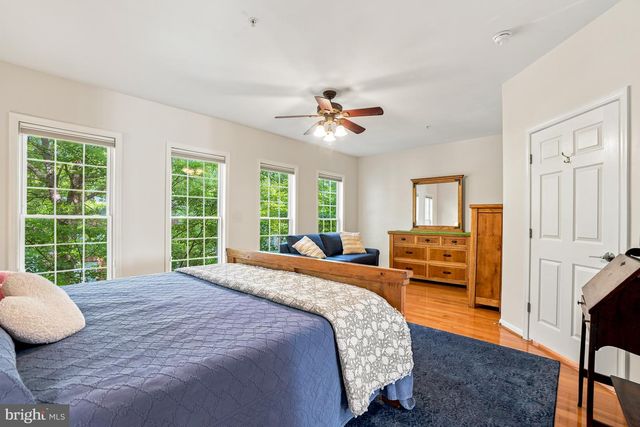714 RIDGEMONT AVE, Rockville, MD 20850