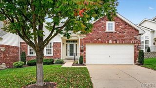 160 River Breeze Way, Oakville, MO 63129