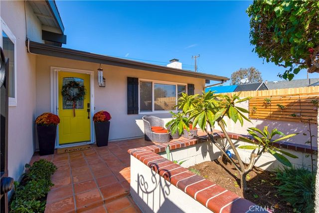 3141 Barbados Place, Costa Mesa, CA 92626