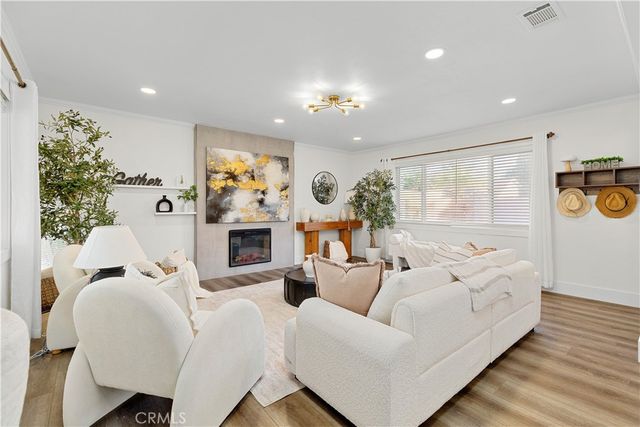 3141 Barbados Place, Costa Mesa, CA 92626