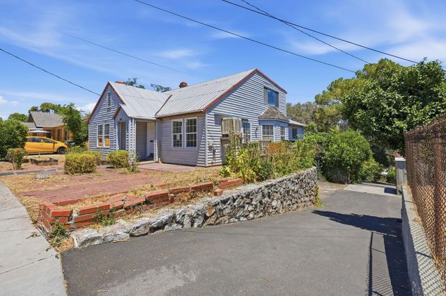 183 College Way, Auburn, CA 95603